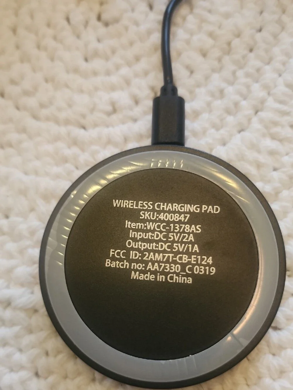 Black Wireless Charging Pad - Fast USB Charger With Charging Cord